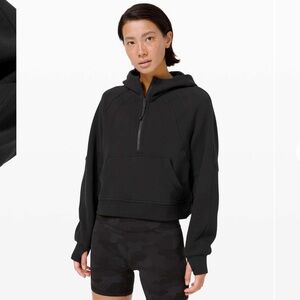 Lululemon Scuba Oversized 1/2 Zip Hoodie
Black size XL/XXL